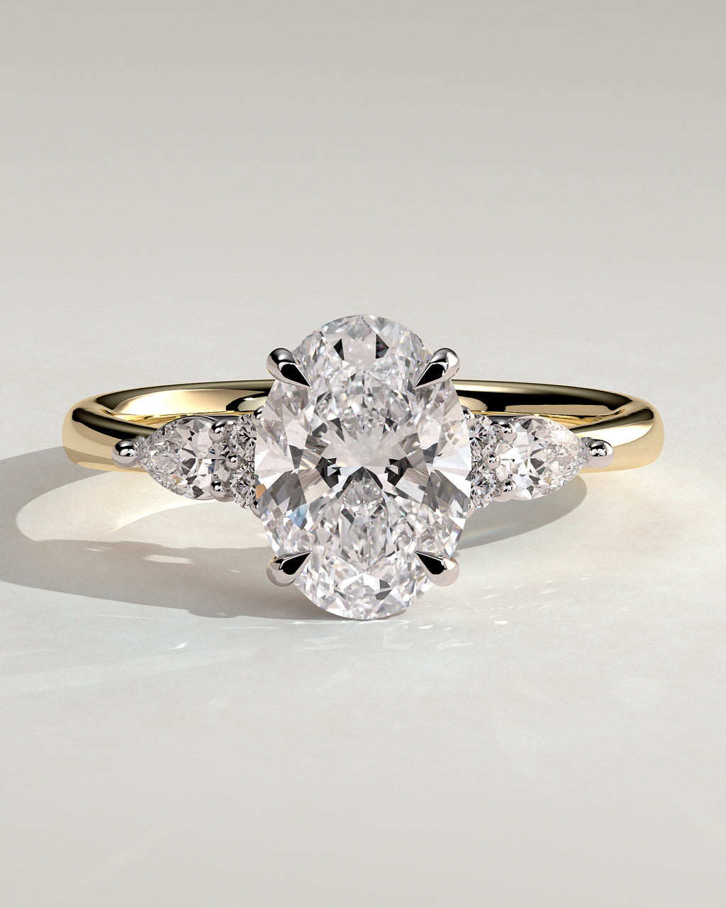 Oval Diamond Engagement Ring in 18K Yellow Gold