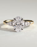 Oval Diamond Engagement Ring in 18K Yellow Gold