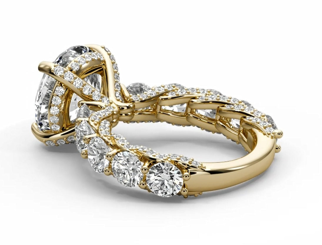 Graduated Round Moissanite Solitaire Engagement Ring – Gold Plated 925 Silver